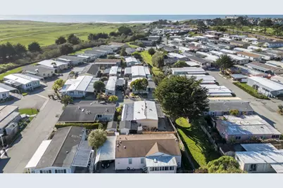 19 Dolphin Court 19, Half Moon Bay, CA 94019 - Photo 29