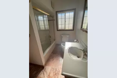 559 Gates St, San Francisco, CA 94110 - Photo 9