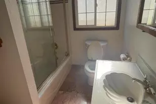 559 Gates St, San Francisco, CA 94110 - Photo 9