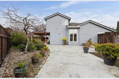 1468 Leaftree Cir, San Jose, CA 95131 - Photo 33