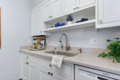 1910 Mount Vernon Ct 10, Mountain View, CA 94040 - Photo 13