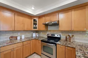 20012 Northcrest Square, Cupertino, CA 95014 - Photo 9