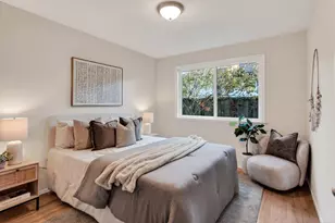 1010 Gest Dr, Mountain View, CA 94040 - Photo 21