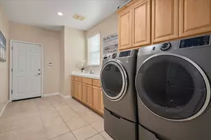 191 Tarragon Ave, Morgan Hill, CA 95037 - Photo 35