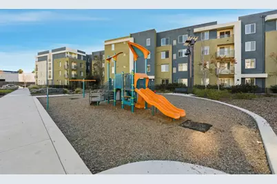 1938 Galileo Ln, San Jose, CA 95133 - Photo 41