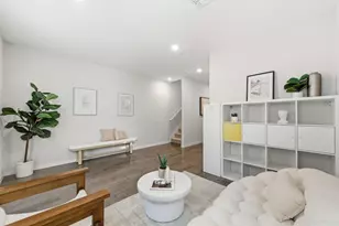 1938 Galileo Ln, San Jose, CA 95133 - Photo 7