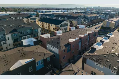 1938 Galileo Ln, San Jose, CA 95133 - Photo 47