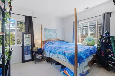 2260 Clarke Ave, East Palo Alto, CA 94303 - Photo 49