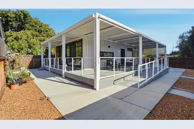 2260 Clarke Ave, East Palo Alto, CA 94303 - Photo 3