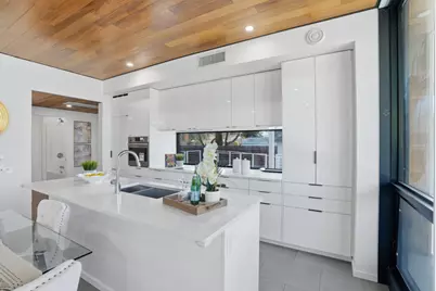 2260 Clarke Ave, East Palo Alto, CA 94303 - Photo 15