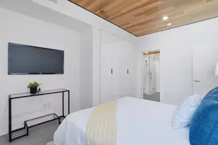 2260 Clarke Ave, East Palo Alto, CA 94303 - Photo 29