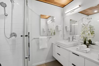 2260 Clarke Ave, East Palo Alto, CA 94303 - Photo 29