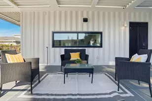 2260 Clarke Ave, East Palo Alto, CA 94303 - Photo 9