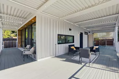 2260 Clarke Ave, East Palo Alto, CA 94303 - Photo 7