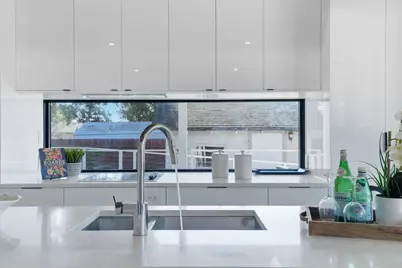 2260 Clarke Ave, East Palo Alto, CA 94303 - Photo 21