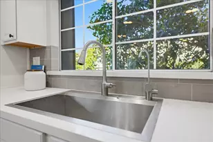 3066 Nattinger Ln, San Jose, CA 95125 - Photo 21