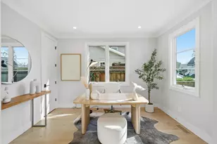 909 Waverley St, Palo Alto, CA 94301 - Photo 21