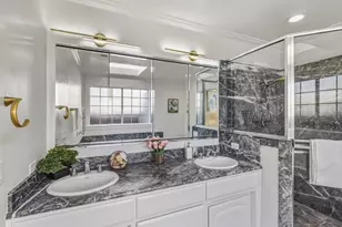 1525 McKendrie St, San Jose, CA 95126 - Photo 27