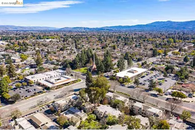 1661 Braddock Ct, San Jose, CA 95125 - Photo 45