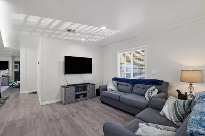 304 Los Encinos St 304, San Jose, CA 95134 - Photo 9