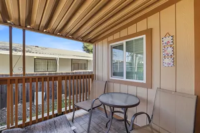 304 Los Encinos St 304, San Jose, CA 95134 - Photo 5