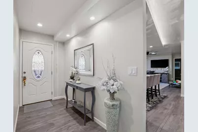 304 Los Encinos St 304, San Jose, CA 95134 - Photo 7