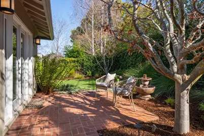 365 Parrott Dr, San Mateo, CA 94402 - Photo 23