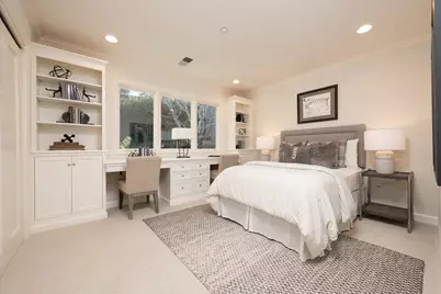 365 Parrott Dr, San Mateo, CA 94402 - Photo 15