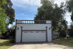 801 South St, Hollister, CA 95023 - Photo 3