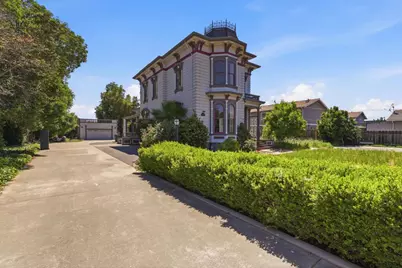 801 South St, Hollister, CA 95023 - Photo 1