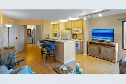 125 Surf Way 343, Monterey, CA 93940 - Photo 5