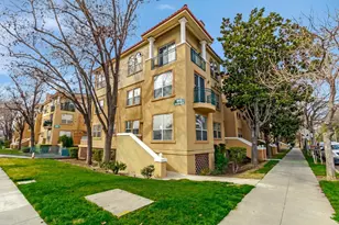 951 S 12th St 220, San Jose, CA 95112 - Photo 1