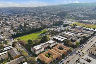 555 Palm Ave 202, Millbrae, CA 94030 - Photo 37