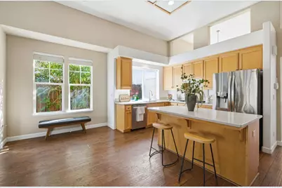 1655 Valley Oaks Dr, Gilroy, CA 95020 - Photo 11