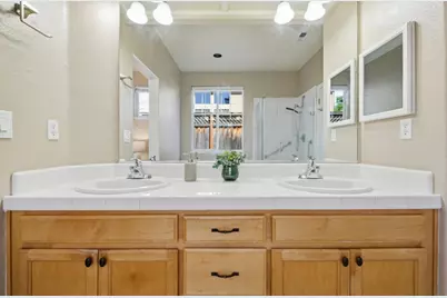 1655 Valley Oaks Dr, Gilroy, CA 95020 - Photo 23