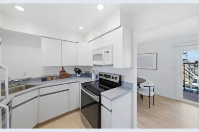 455 Lotus Ln, Mountain View, CA 94043 - Photo 15