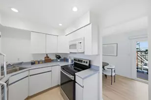 455 Lotus Ln, Mountain View, CA 94043 - Photo 15