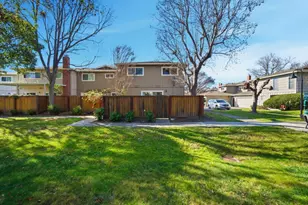 455 Lotus Ln, Mountain View, CA 94043 - Photo 33