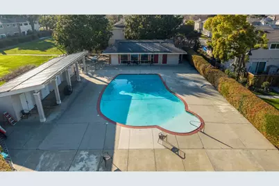 455 Lotus Ln, Mountain View, CA 94043 - Photo 35