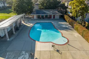 455 Lotus Ln, Mountain View, CA 94043 - Photo 35