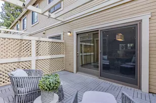 978 La Mesa Ter E, Sunnyvale, CA 94086 - Photo 15