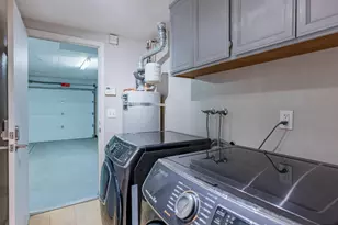 978 La Mesa Ter E, Sunnyvale, CA 94086 - Photo 17