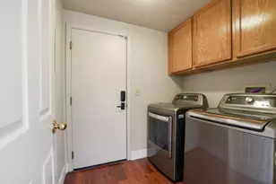 35100 King Ct, Fremont, CA 94536 - Photo 17