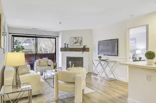 1104 La Terrace Cir, San Jose, CA 95123 - Photo 9