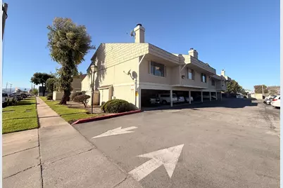 104 W Rossi St 13, Salinas, CA 93901 - Photo 1