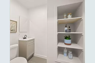 318 Topeka Ave, San Francisco, CA 94124 - Photo 31