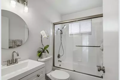 2323 Samaritan Dr 4, San Jose, CA 95124 - Photo 23