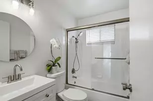 2323 Samaritan Dr 4, San Jose, CA 95124 - Photo 23