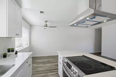 2323 Samaritan Dr 4, San Jose, CA 95124 - Photo 9