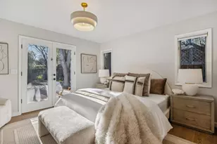 2434 Waverley St, Palo Alto, CA 94301 - Photo 15